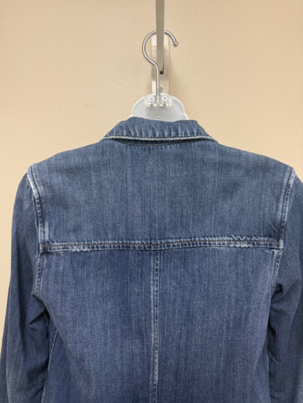 PAIGE Denim Jacket "Junya Destructed" Long Sleeve Pockets Blue Distressed Sz XS - Picture 12 of 15